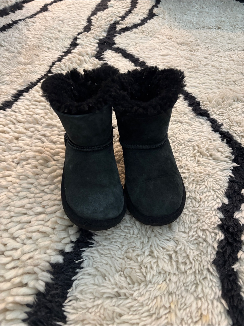 UGG Kids Mini Bailey Bow